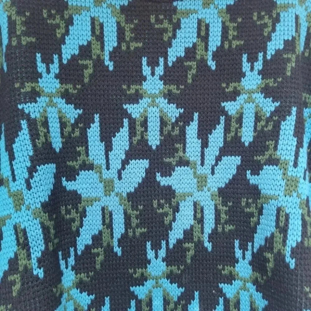 Hudson's Bay Company Vintage Sweater Blue Black Floral Print Ribbed  Knit - Picture 9 of 12